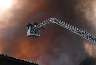 Ворог масовано атакував Дніпро: є загиблий та поранені