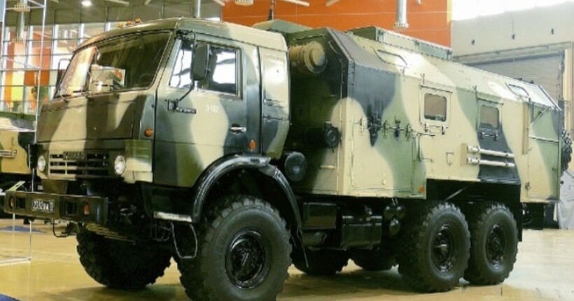 Українські оборонці знищили на півдні командно-штабну машину Р-149АКШ-1 та 